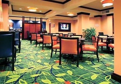 Fairfield Inn & Suites Hilton Head Island Bluffton Étterem fotó
